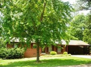 903 Howard Rd, Starkville, MS 39759