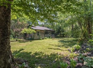 70 Thurlow Rd, Lincolnville, ME 04849