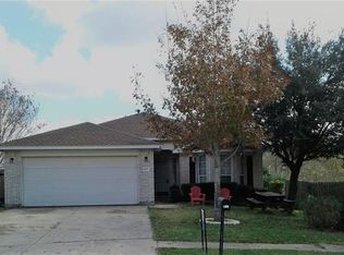 207 Wilderness Trl, Elgin, TX 78621