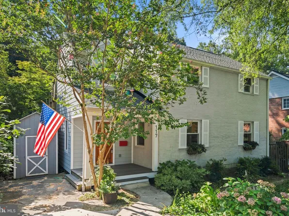 117 S Aberdeen St, Arlington, VA 22204