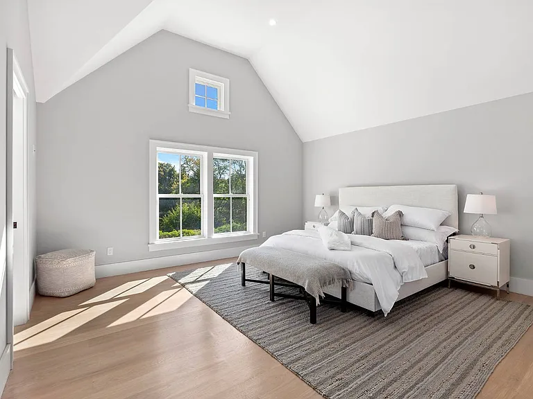 8 Greenway Dr — Photo 21