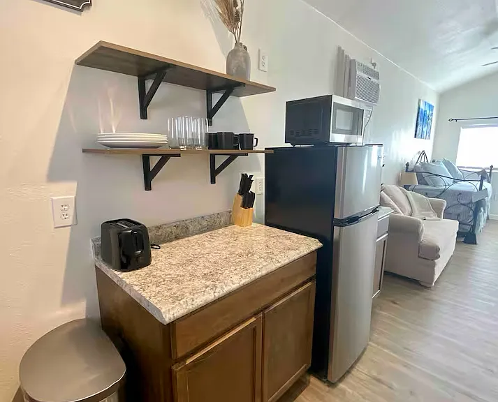 7934B E Golf Ave — Photo 5