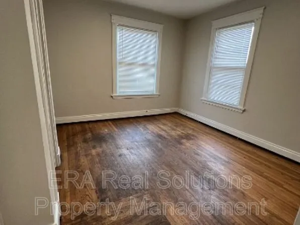2710 Ruberg Ave #2R, Cincinnati, OH 45211