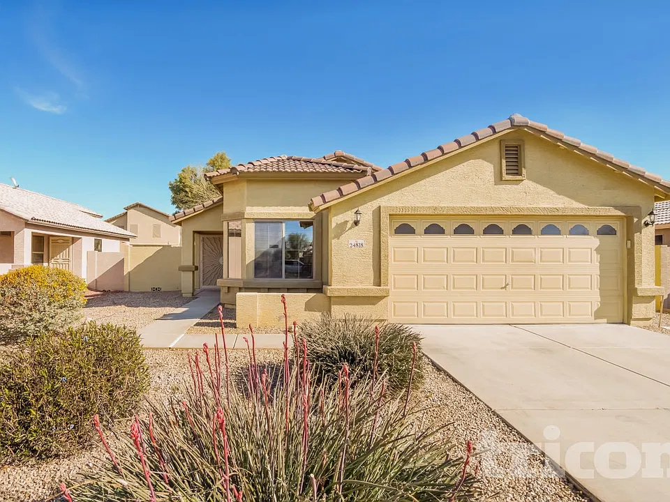 24818 W Huntington Dr