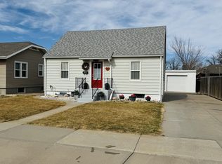 1814 Maple St, Sidney, NE 69162