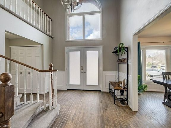 4th image of 107 Old Park Ln