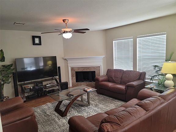5th image of 3826 Carters Lake Dr