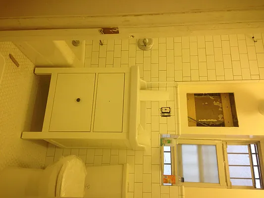 Rented by B.Belinda Realty LLC. | media 6