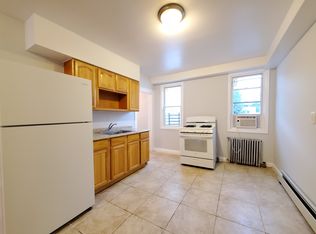 56 Jewett Ave #3E, Jersey City, NJ 07304
