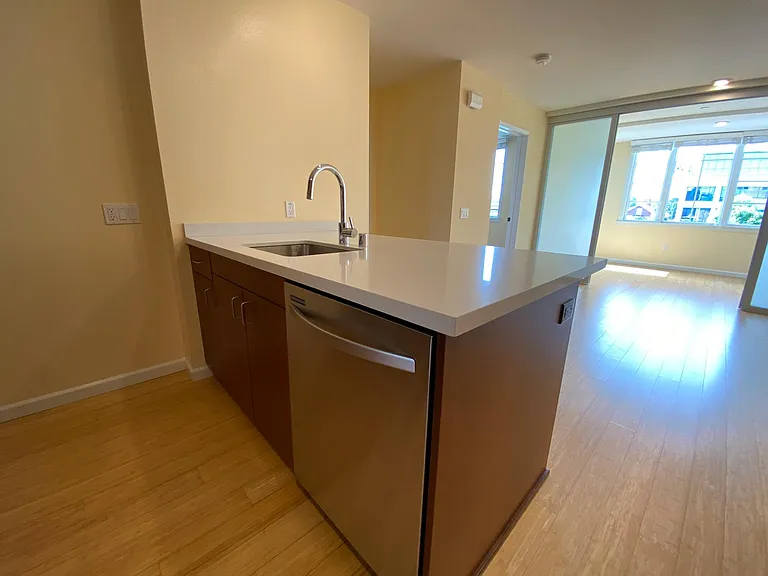 Addison Arts Apartments — Photo 49