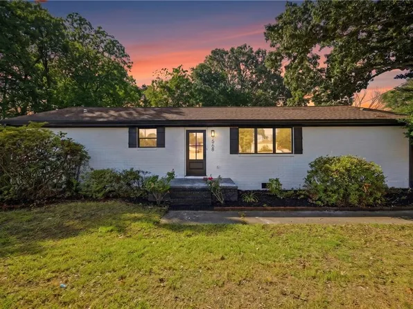 1568 Kempsville Rd, Virginia Beach, VA 23464