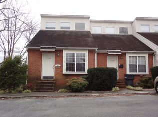 374 W Stevens St APT A, Cookeville, TN 38501