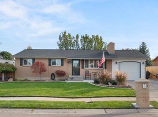 2135 W Arthur Dr, West Jordan, UT 84084