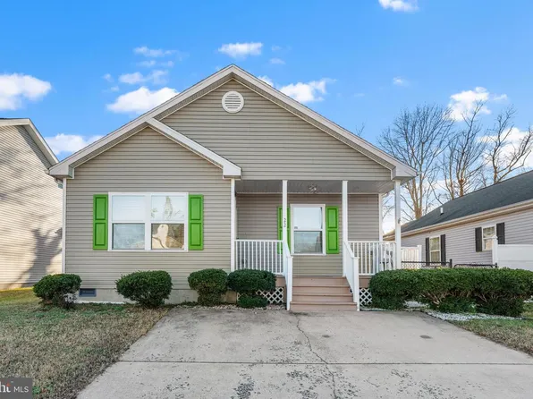 22 Robinson Cir, Seaford, DE 19973