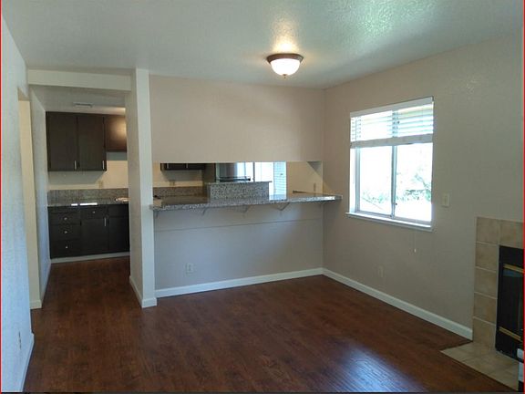 4th image of 9623 Webb St #34
