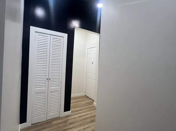 22 73rd Street image 13 of 32