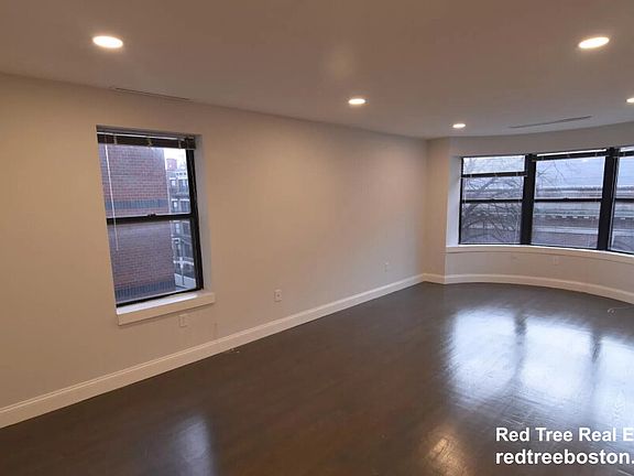 3rd image of 100 Jersey St APT 503