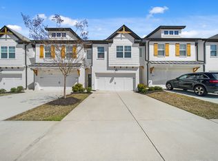 72 Garrison Dr, Winder, GA 30680