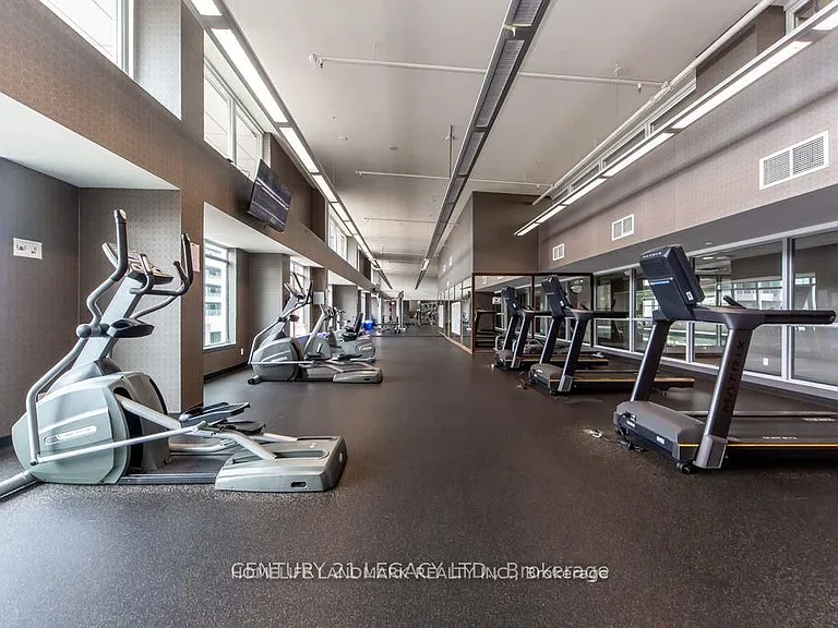190 Borough Dr #1010 — Photo 9