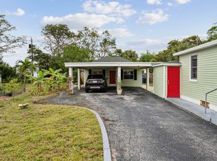 614 N 7th St, Lantana, FL 33462