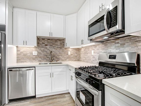 4th image of 1454 Hi Point St #4 & 8