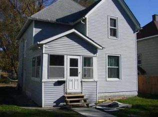 1621 Warren St, Davenport, IA 52804