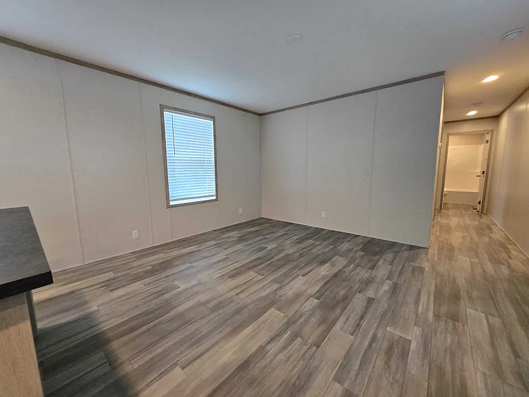29800 Guilford Cir #109 — Photo 6