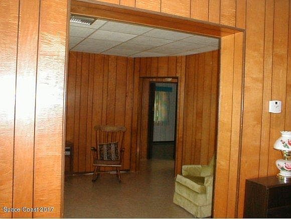 2nd image of 224 Beverly St