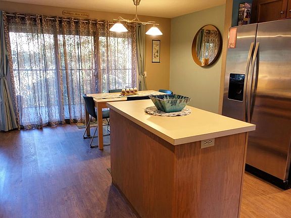 5th image of 5801 NE Voyage Ave APT 33