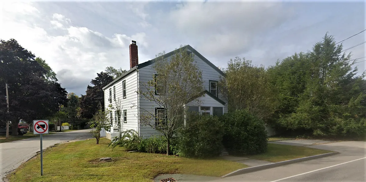 Building Photo - 133 State Rd