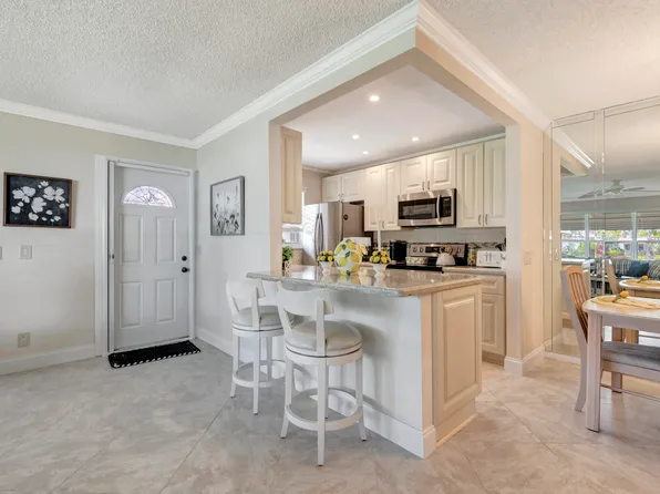 782 High Point Drive E #D, Delray Beach, FL 33445