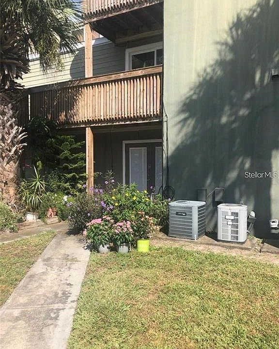 1st image of 122 SCOTTSDALE SQUARE #122