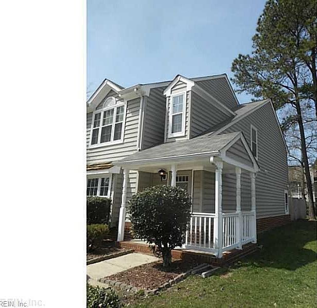 2nd image of 16 Rose Briar Pl