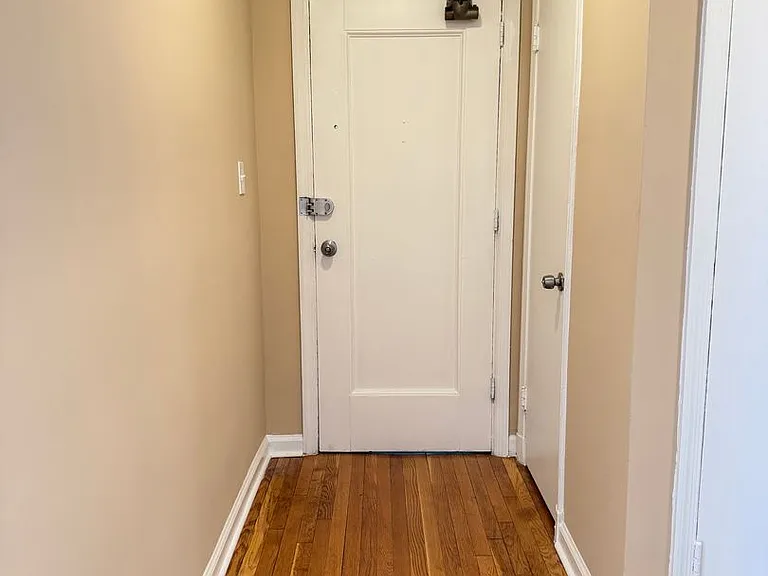 4108, 40th St, 4013 38th St. DWG LLC — Photo 13