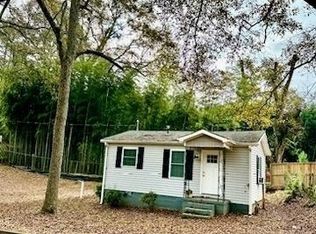 105 W White St, Carrollton, GA 30117