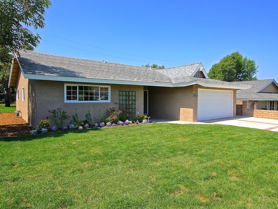1st image of 3016 E Quinnell Dr