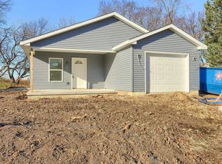 203 Dodson Dr S, Urbana, IL