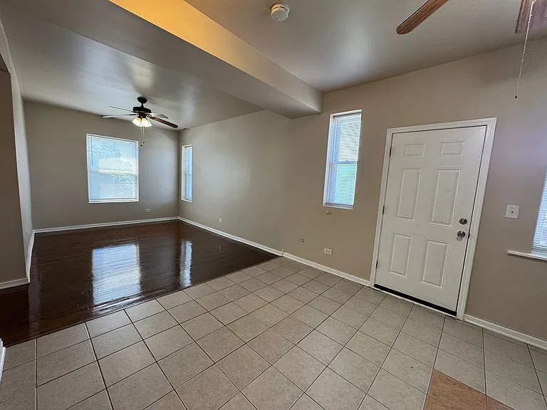 7016 S Sangamon St #3 — Photo 12