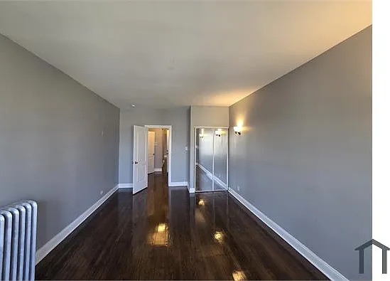 7924 S Wabash Ave #2 — Photo 2