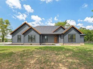 15631 Easterling Rd, Pea Ridge, AR 72751