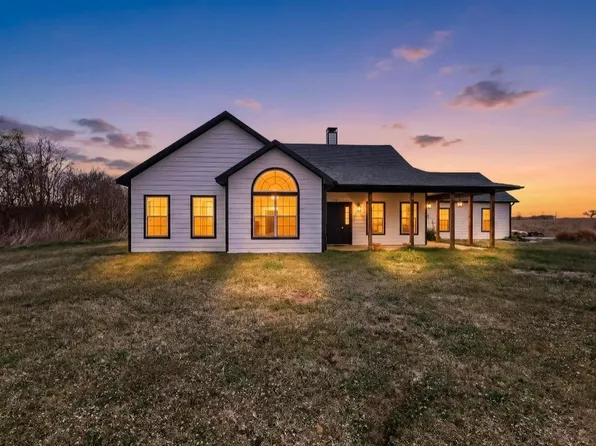 400 Vz County Road 4211, Ben Wheeler, TX 75754