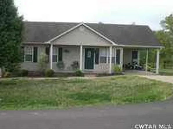 100 Jared Dr, Lexington, TN 38351