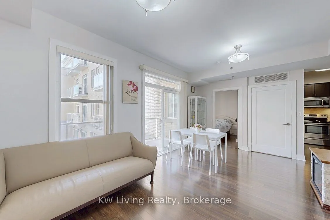28 Prince Regent St Unit 203 photo 1