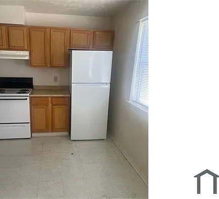460 Gerard St — Photo 6