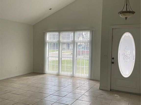 2nd image of 7401 Albany Rd