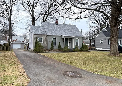 217 McArthur Dr Photo 1