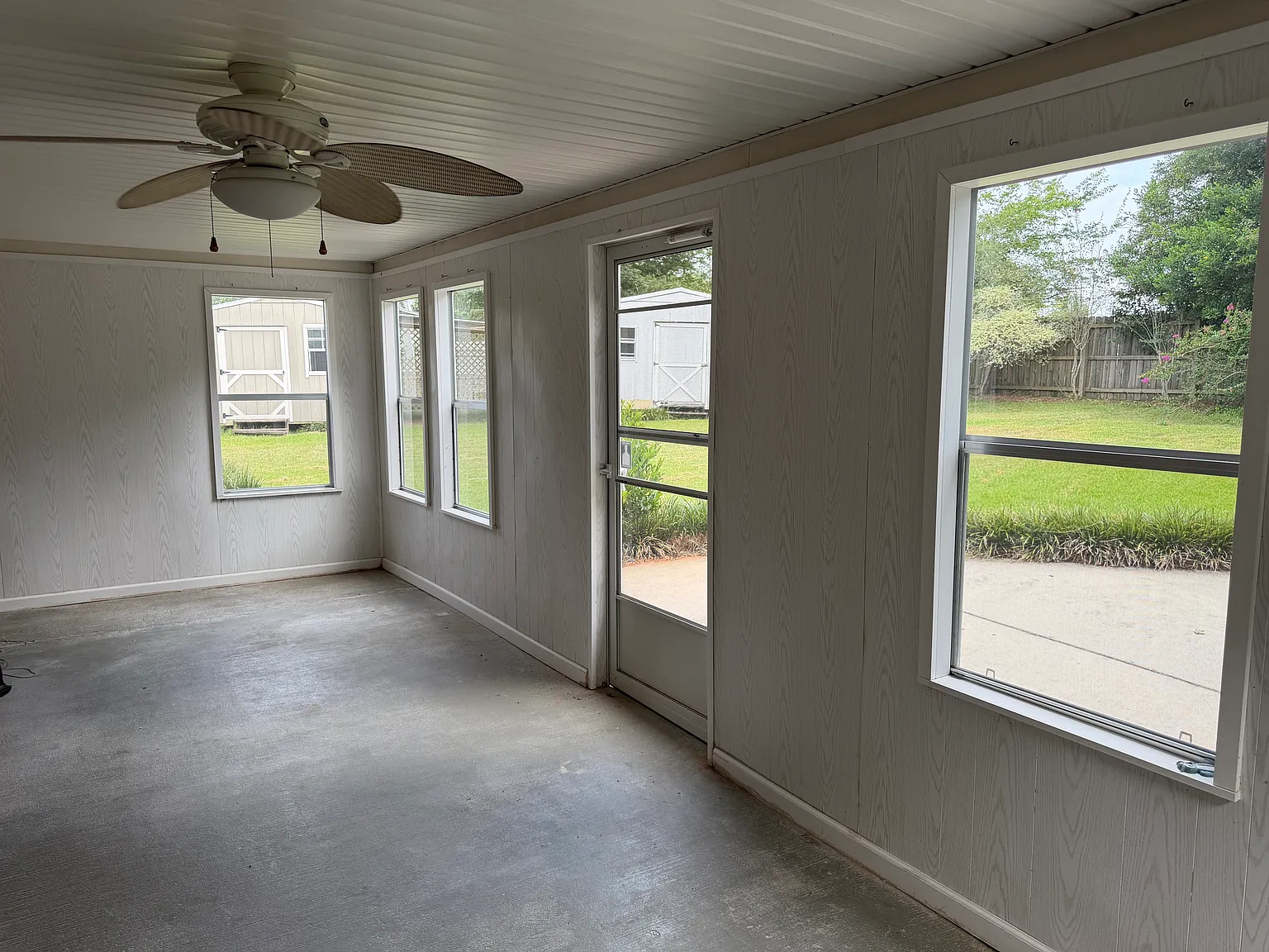 3 bed, 1440 sqft, $1,550 — Photo 3