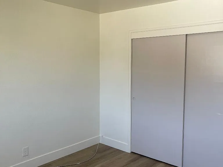 351 Chumalia St #D — Photo 8