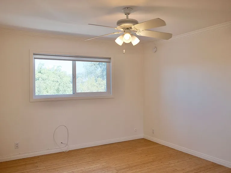 5880 Benner St #102 — Photo 9