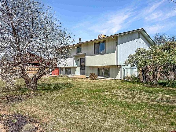 2nd image of 1414 Navajo Street